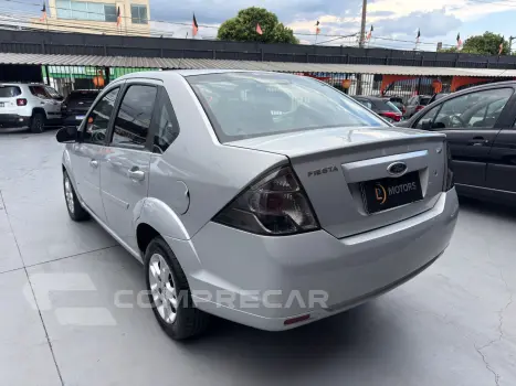 FIESTA 1.6 MPI Sedan 8V