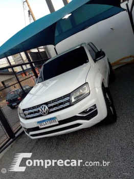 Volkswagen Amarok 3.0 V6 CABINE DUPLA HIGHLINE 4X4 TURBO INTERCOOLER AU 4 portas