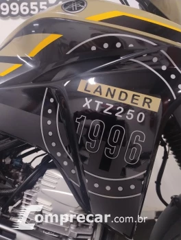 XTZ 250 Lander