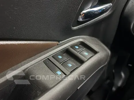 COBALT 1.8 MPFI LTZ 8V FLEX 4P AUTOMÁTICO