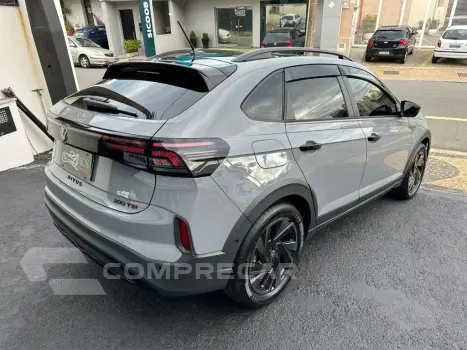 Nivus Highline 1.0 200 TSI Flex Aut.