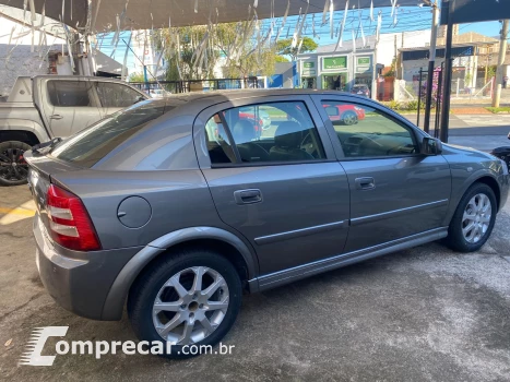 ASTRA 2.0 MPFI Advantage 8V