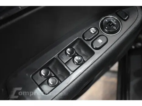 I30 - 2.0 MPFI GLS 16V 4P MANUAL