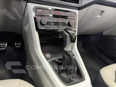 T CROSS HL TSI AE