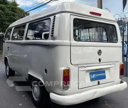 Kombi 1.4 FLEX STD LOTAÇÃO 12 LUGARES
