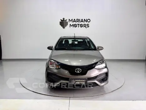 ETIOS 1.5 X PLUS SEDAN 16V FLEX 4P AUTOMÁTICO
