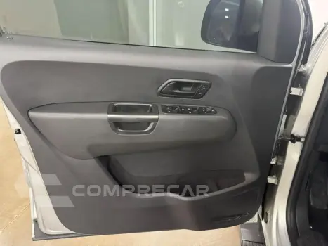 AMAROK 2.0 CD 4X4 S DIESEL MANUAL