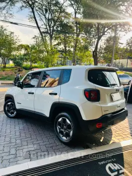 Renegade1.8 4x2 Flex 16V Aut.