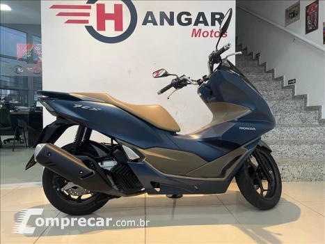 PCX 160 DLX