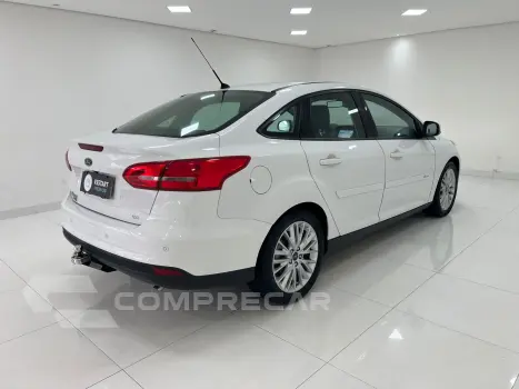 FOCUS 2.0 SE Plus Sedan 16V