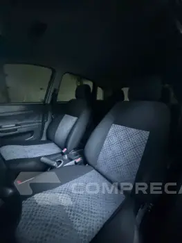 FIESTA 1.6 MPI Class Hatch 8V