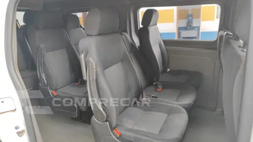 EXPERT 1.5 Bluehdi Minibus