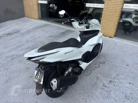 PCX 160