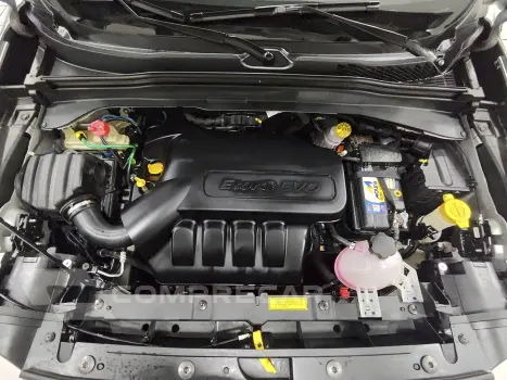 RENEGADE 1.8 16V Longitude