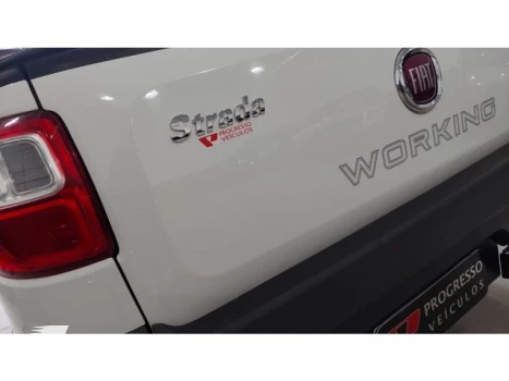 STRADA - 1.4 MPI HARD WORKING CD 8V 3P MANUAL