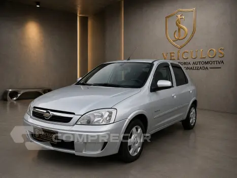 CORSA 1.4 MPFI Premium Sedan 8V
