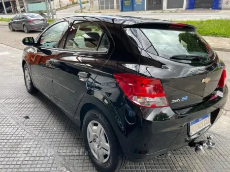 ONIX - 1.0 MPI JOY 8V 4P MANUAL