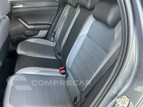 Nivus Highline 1.0 200 TSI Flex Aut.