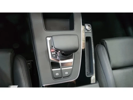 Q5 2.0 45 TFSI GASOLINA S LINE BLACK QUATTRO S TRONIC