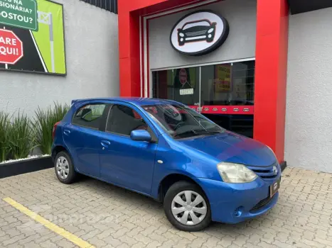 ETIOS 1.3 XS 16V FLEX 4P MANUAL