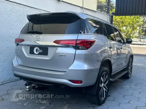 HILUX SW4 2.7 SRV 7 LUGARES 4X2 16V FLEX 4P AUTOMÁTICO