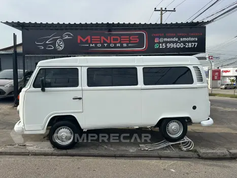 Volkswagen KOMBI 1.4 MI STD Escolar 8V 3 portas