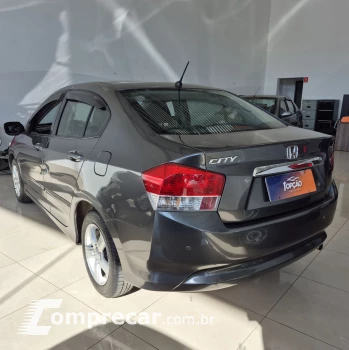 CITY Sedan DX 1.5 Flex 16V Aut.