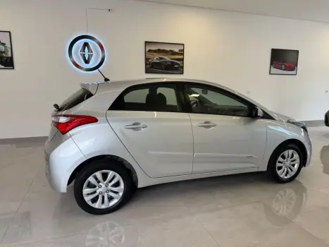 HB 20 Hatch 1.0 12V 4P FLEX COMFORT