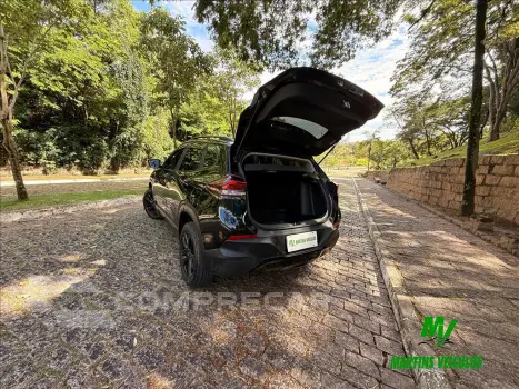 TRACKER 1.0 TURBO FLEX MIDNIGHT AUTOMÁTICO