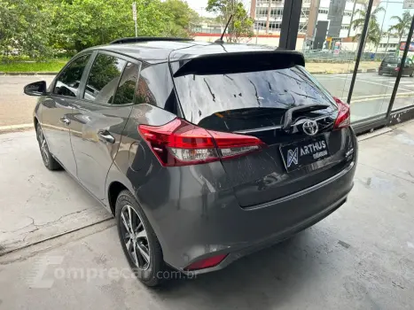 YARIS XLS Connect 1.5 Flex 16V 5p Aut.