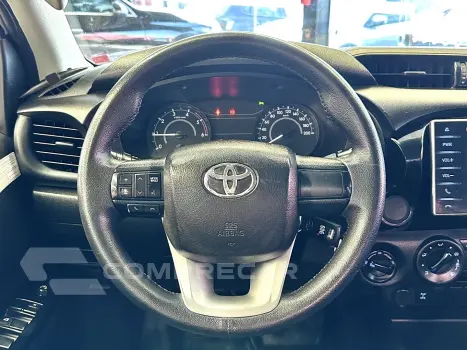HILUX 2.8 STD 4X4 CD 16V DIESEL 4P MANUAL
