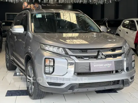 Mitsubishi OUTLANDER 2.0 MIVEC FLEX SPORT HPE AWD AUTOMÁTICO 4 portas