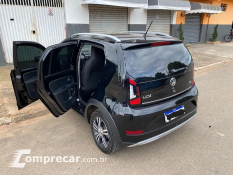 CROSS UP 1.0 TSI 12V