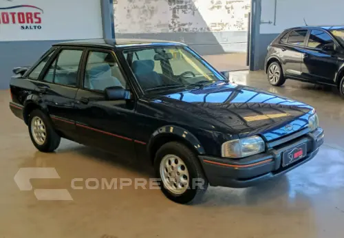 ESCORT 1.8 Guarujá 8V