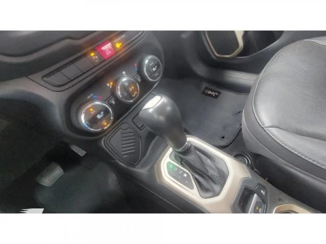 RENEGADE - 1.8 16V LONGITUDE 4P AUTOMÁTICO
