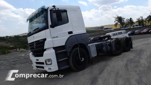 Mercedes-Benz Mercedes benz Axor 2540 S 2 portas