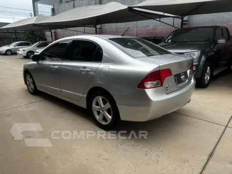 Civic 1.8 16V 4P FLEX LXS AUTOMÁTICO