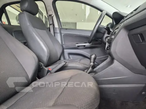 VOYAGE 1.0 12V MPI TOTALFLEX 4P MANUAL