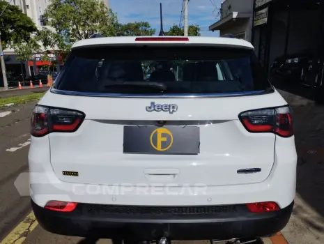 Compass 2.0 16V 4P LONGITUDE FLEX AUTOMÁTICO