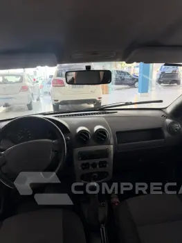LOGAN 1.0 12V SCE Expression