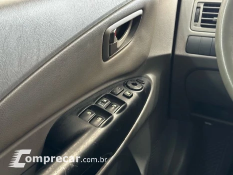 TUCSON - 2.0 MPFI GLS 16V 143CV 2WD 4P AUTOMÁTICO