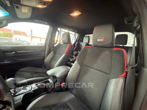 HILUX 2.8 D-4d Turbo CD Gr-s 4X4