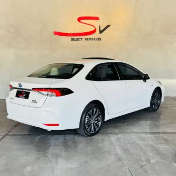 COROLLA 1.8 VVT-I Hybrid Altis Premium