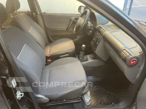 CORSA 1.0 MPFI Classic Sedan 8V