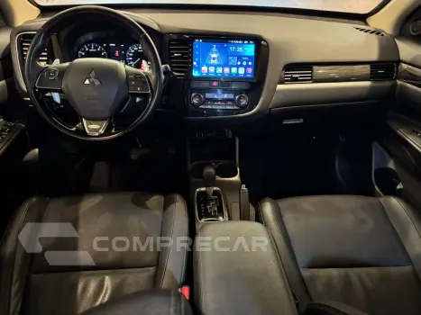 Outlander 3.0 V6 24V 4P GT 4X4 AUTOMÁTICO