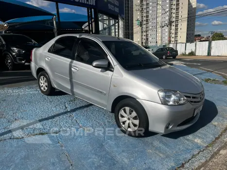 ETIOS 1.5 XS SEDAN 16V FLEX 4P MANUAL