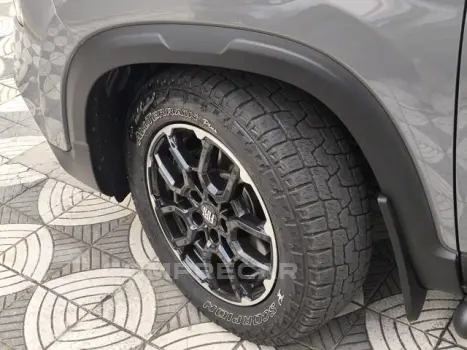 TORO - 2.0 16V TURBO ULTRA 4WD AT9