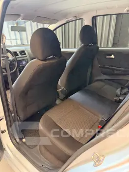 Fox Connect 1.6 Flex 8V 5p