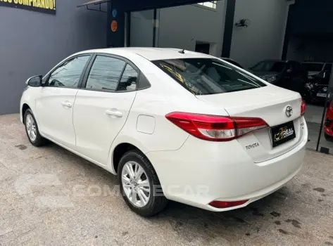 YARIS 1.5 16V Sedan XL