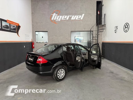 FIESTA 1.6 SE Sedan 16V